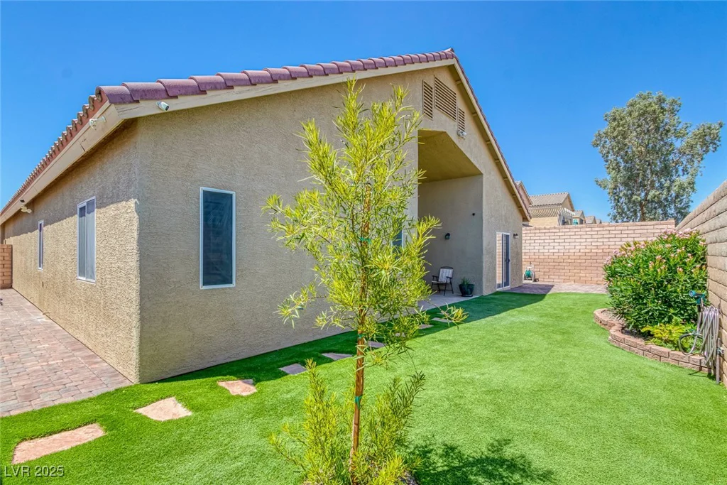 680 Bonanza Plain, Henderson, NV 89011