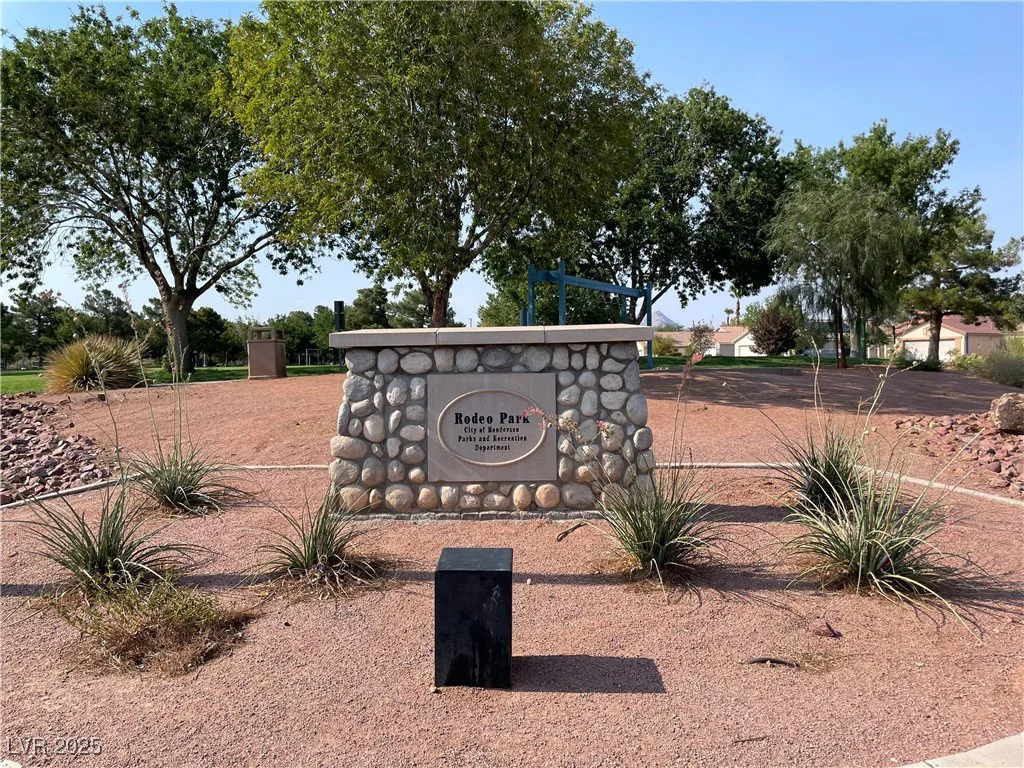 680 Bonanza Plain, Henderson, NV 89011