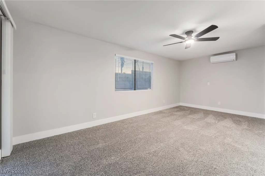 1009 Ironwood, Las Vegas, NV 89108
