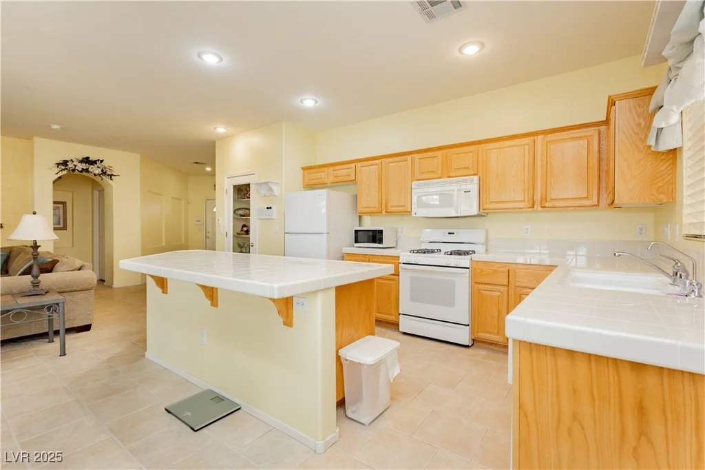 5402 Winterdale, North Las Vegas, NV 89031