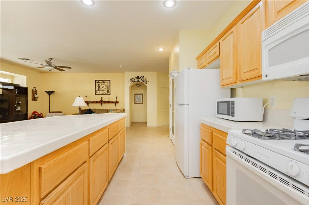 5402 Winterdale, North Las Vegas, NV 89031