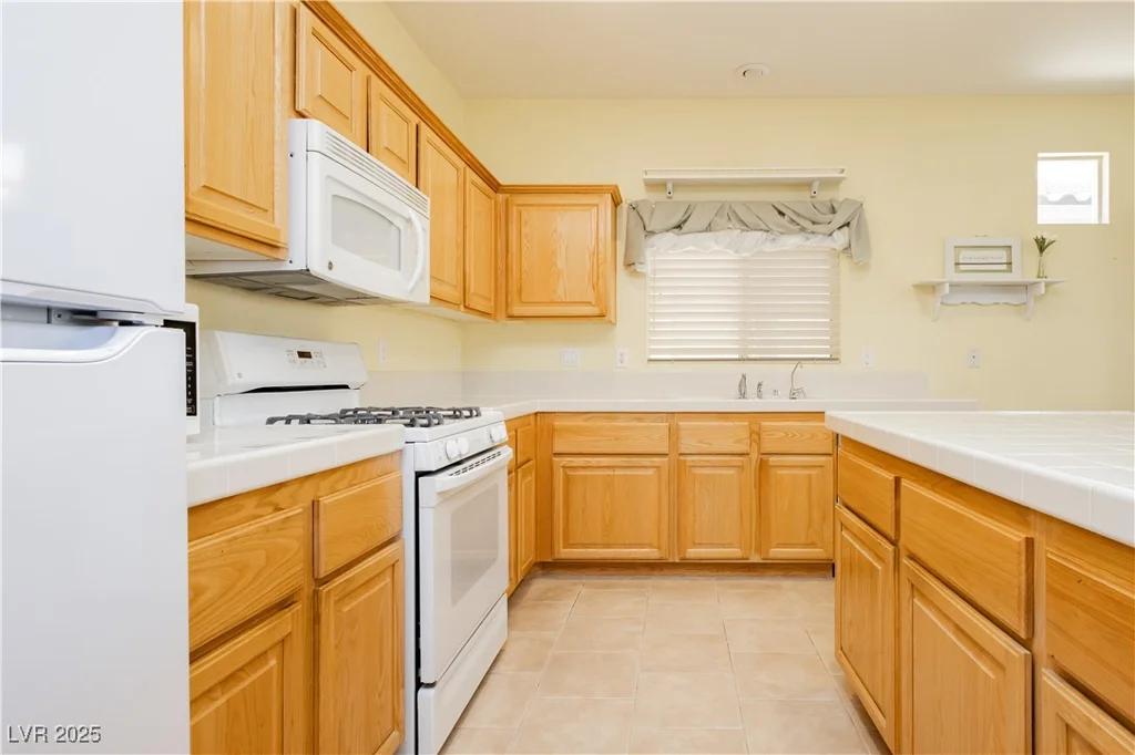 5402 Winterdale, North Las Vegas, NV 89031