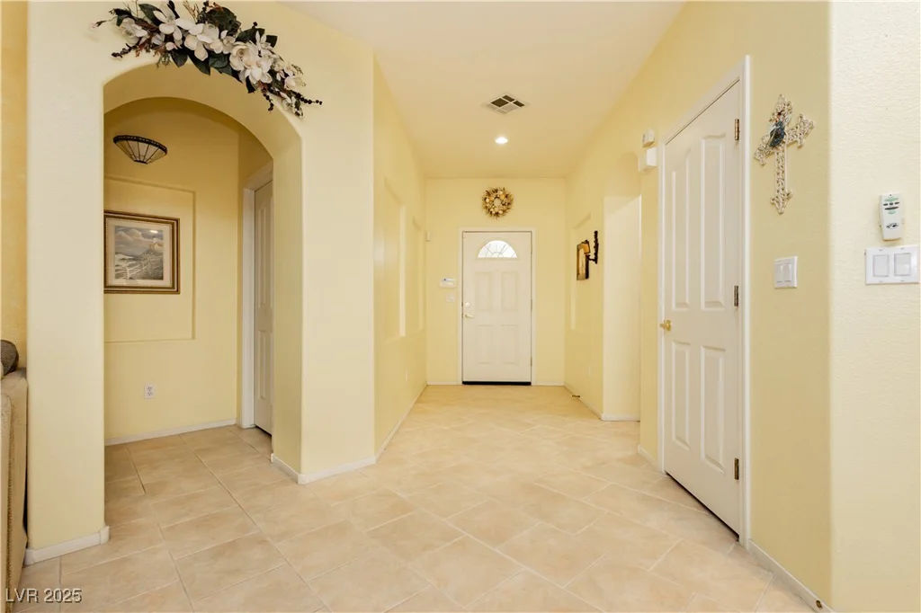 5402 Winterdale, North Las Vegas, NV 89031