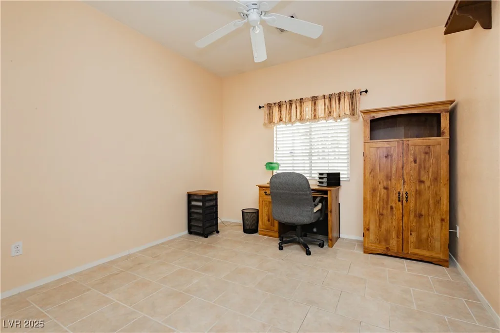5402 Winterdale, North Las Vegas, NV 89031