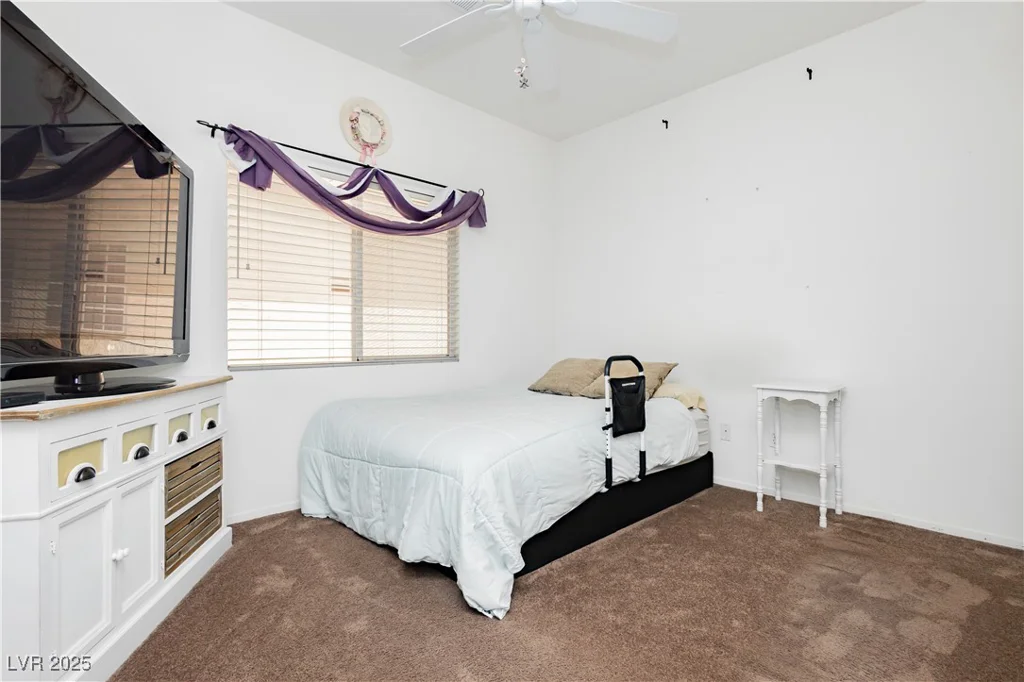 5402 Winterdale, North Las Vegas, NV 89031
