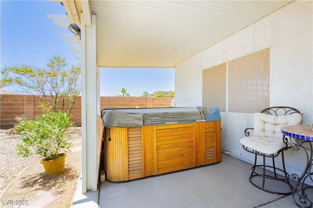 5402 Winterdale, North Las Vegas, NV 89031