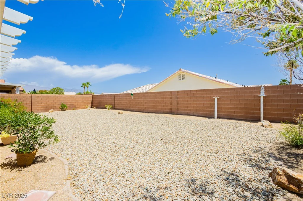 5402 Winterdale, North Las Vegas, NV 89031