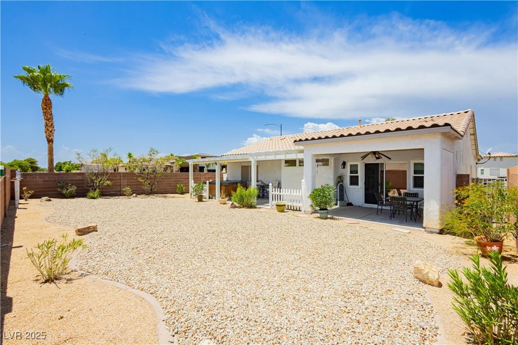 5402 Winterdale, North Las Vegas, NV 89031