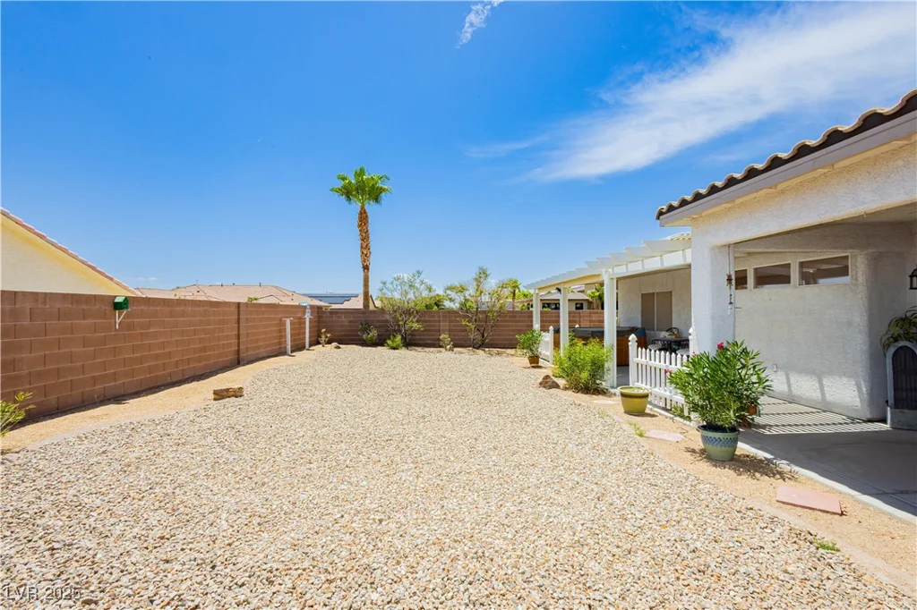 5402 Winterdale, North Las Vegas, NV 89031