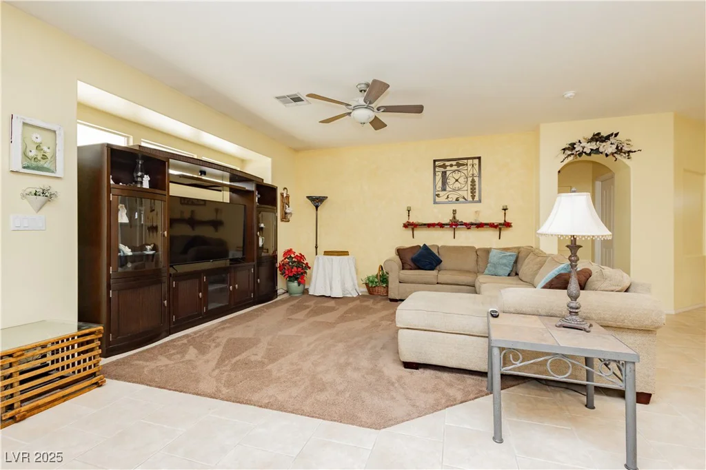 5402 Winterdale, North Las Vegas, NV 89031