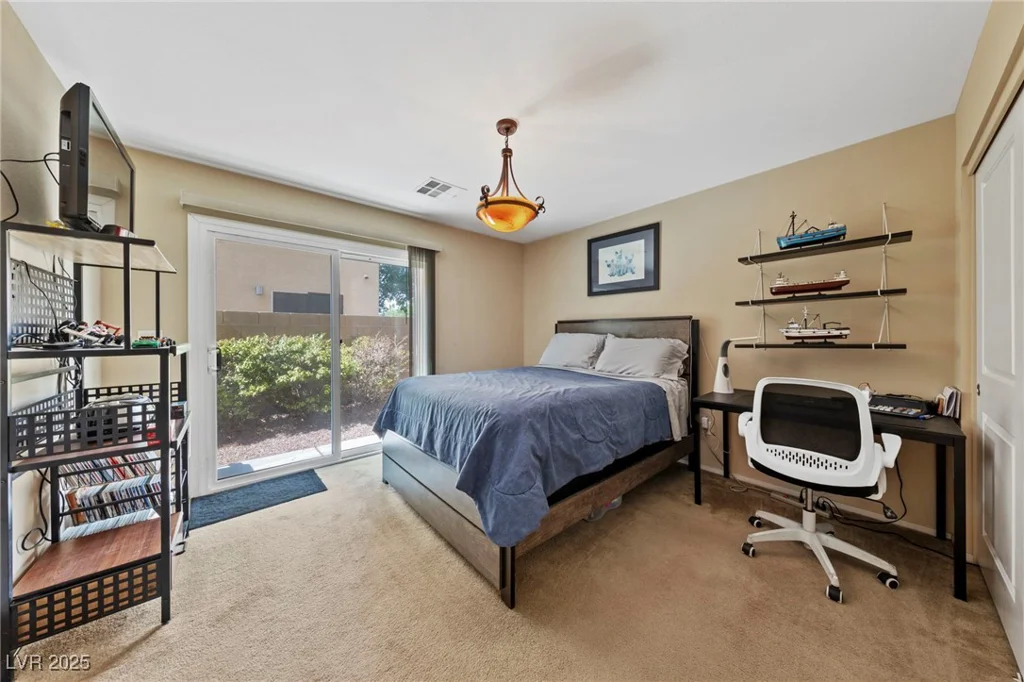 9331 Hilgard, Las Vegas, NV 89178