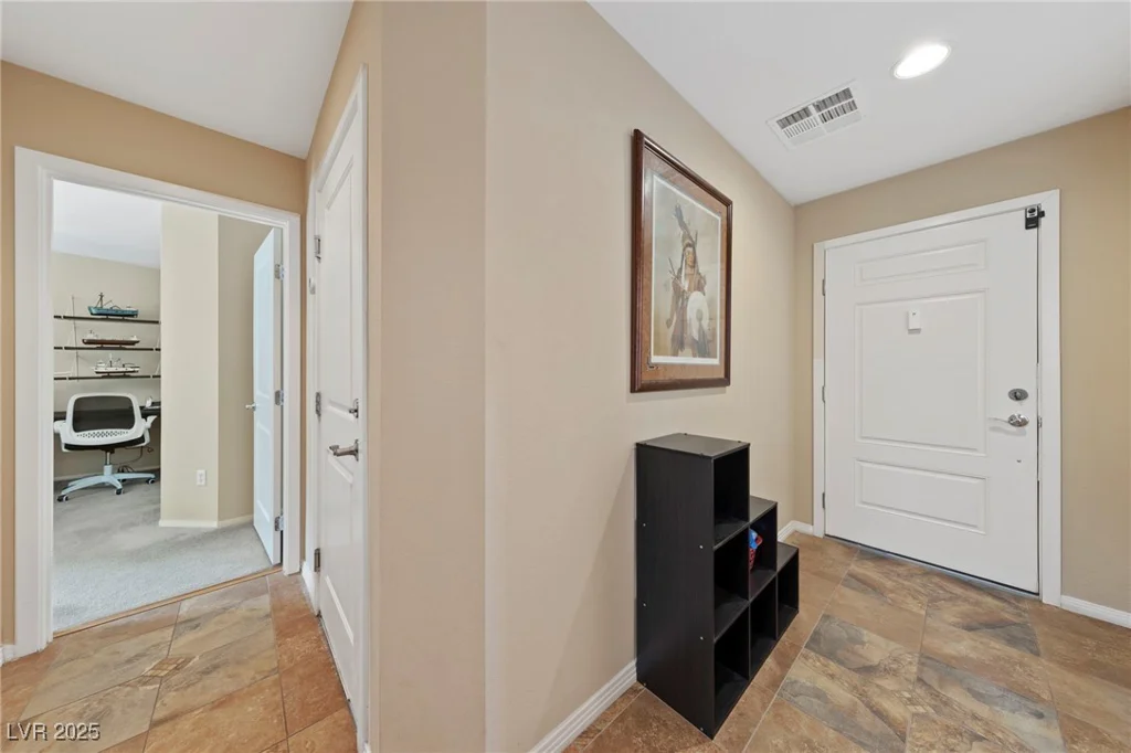 9331 Hilgard, Las Vegas, NV 89178