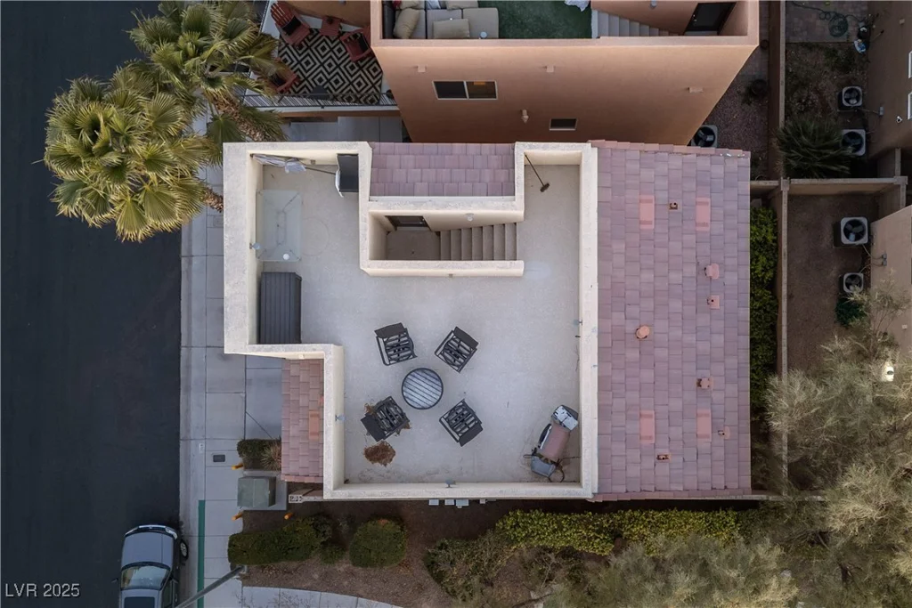 9331 Hilgard, Las Vegas, NV 89178