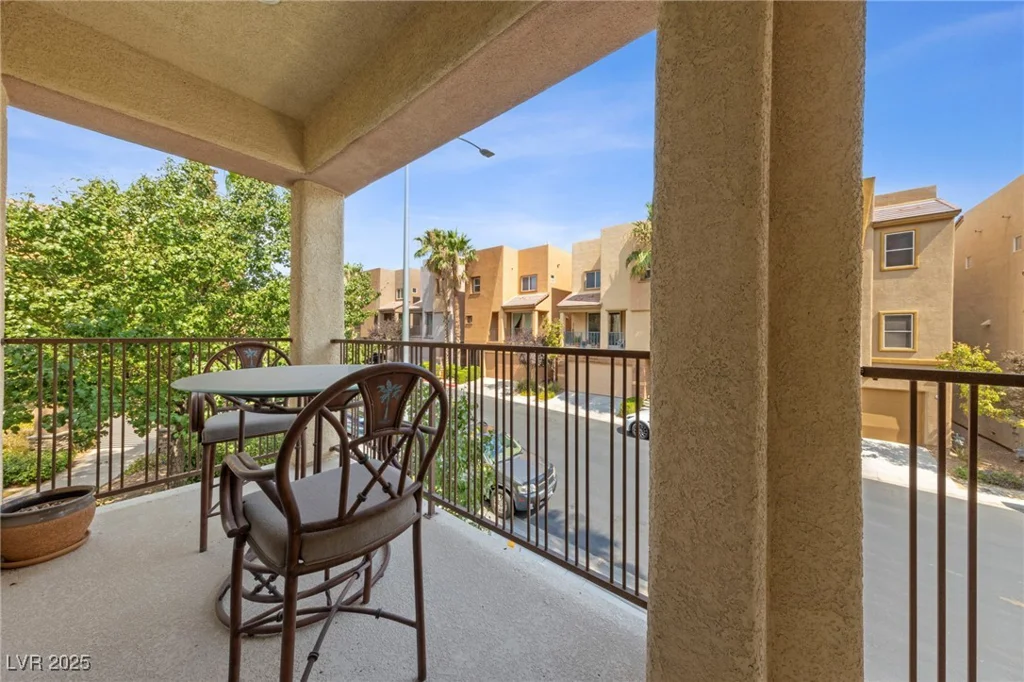 9331 Hilgard, Las Vegas, NV 89178