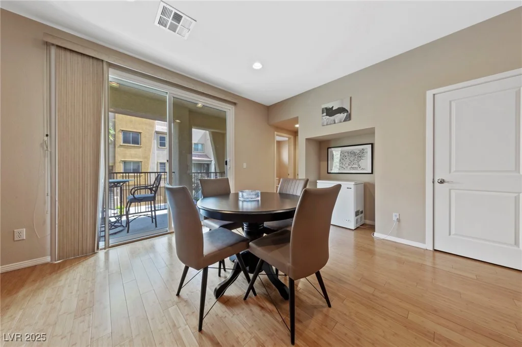 9331 Hilgard, Las Vegas, NV 89178