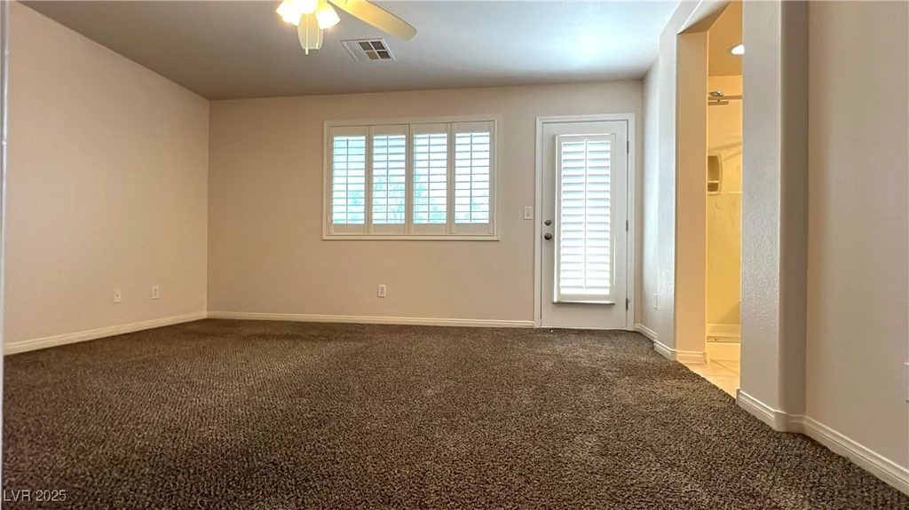 7469 Paces Mill, Las Vegas, NV 89113