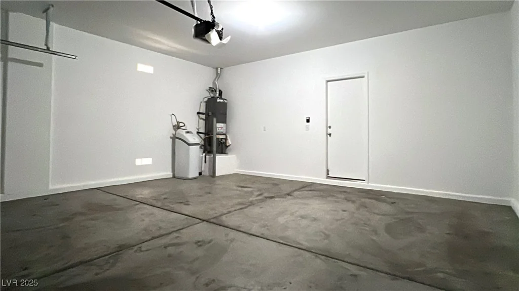 7469 Paces Mill, Las Vegas, NV 89113