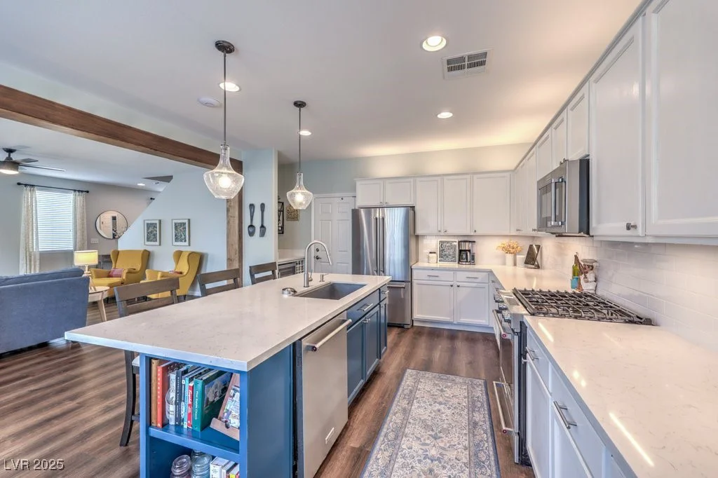 5833 Petrified Tree, North Las Vegas, NV 89081