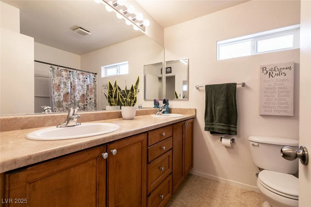 1836 Vida Pacifica, Las Vegas, NV 89115