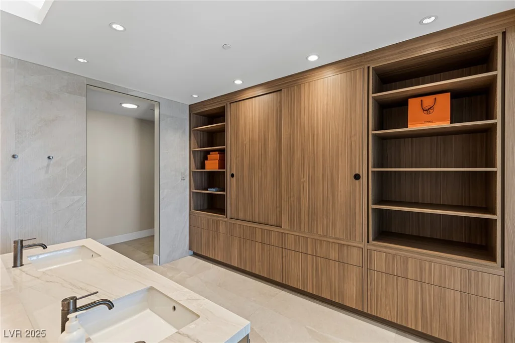 3750 Las Vegas, Las Vegas, NV 89158