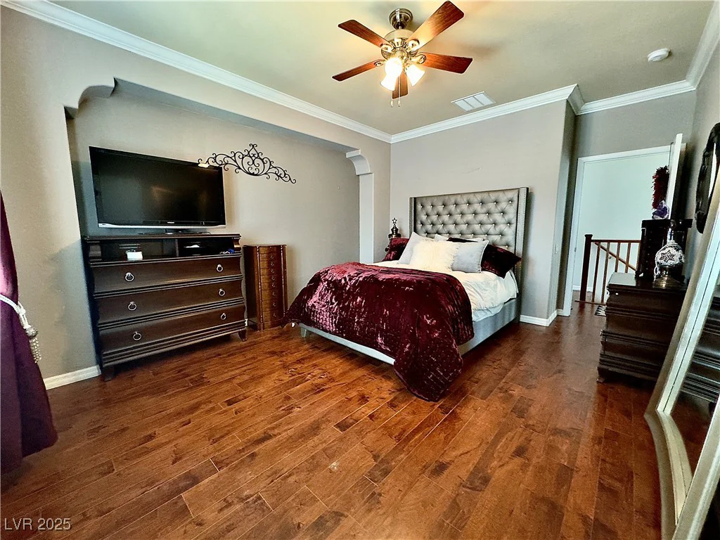 2132 Solvang Mill, Las Vegas, NV 89135