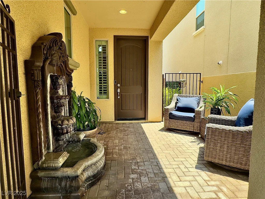 2132 Solvang Mill, Las Vegas, NV 89135