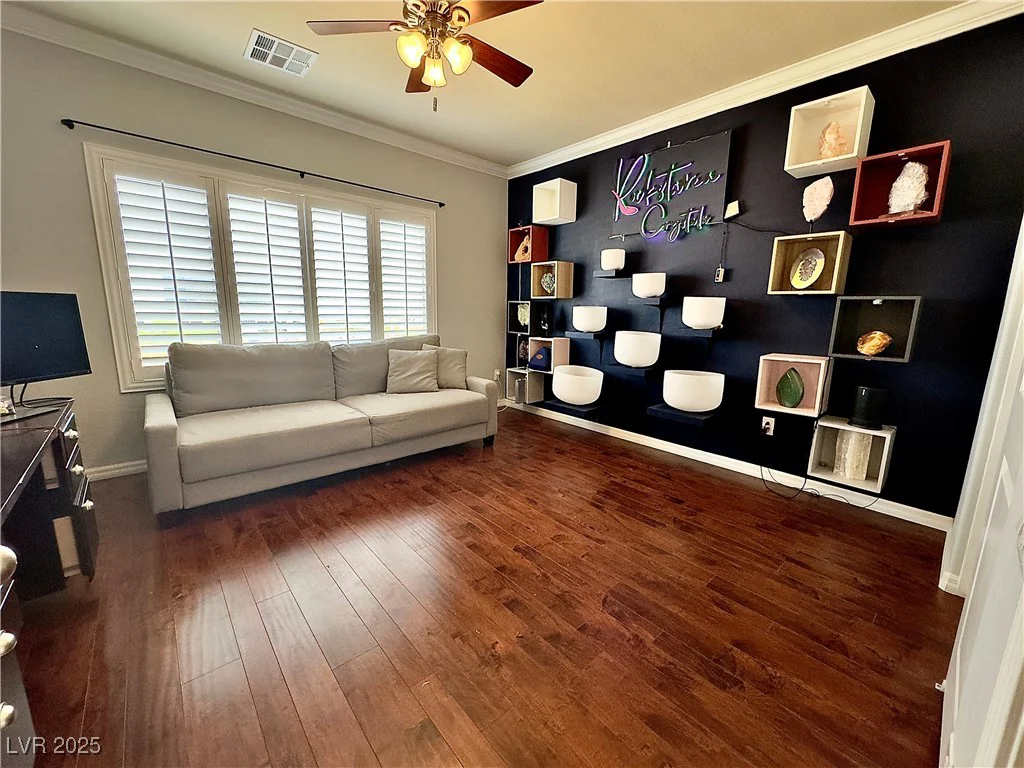 2132 Solvang Mill, Las Vegas, NV 89135
