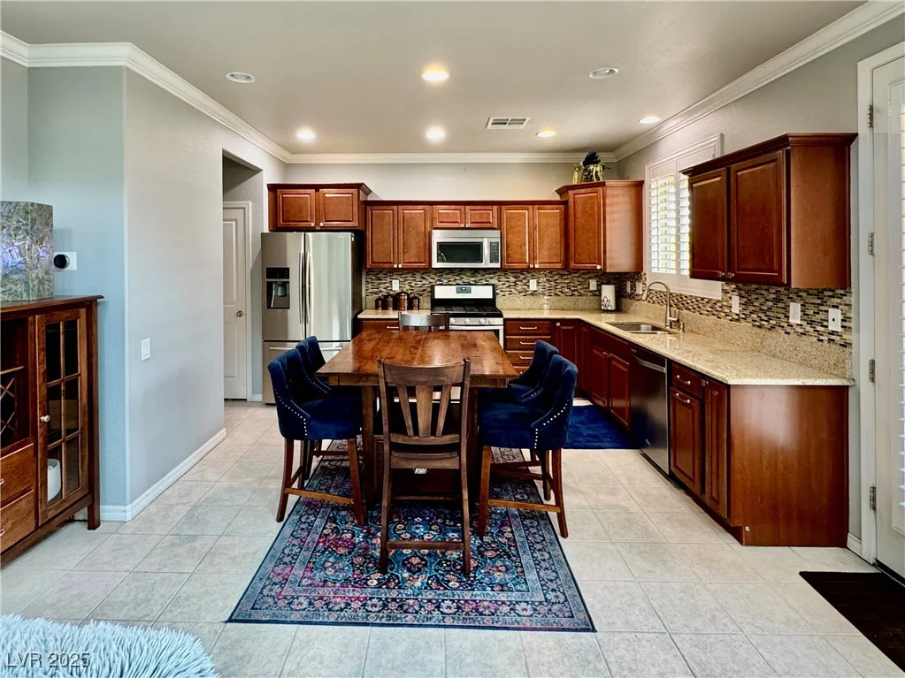 2132 Solvang Mill, Las Vegas, NV 89135
