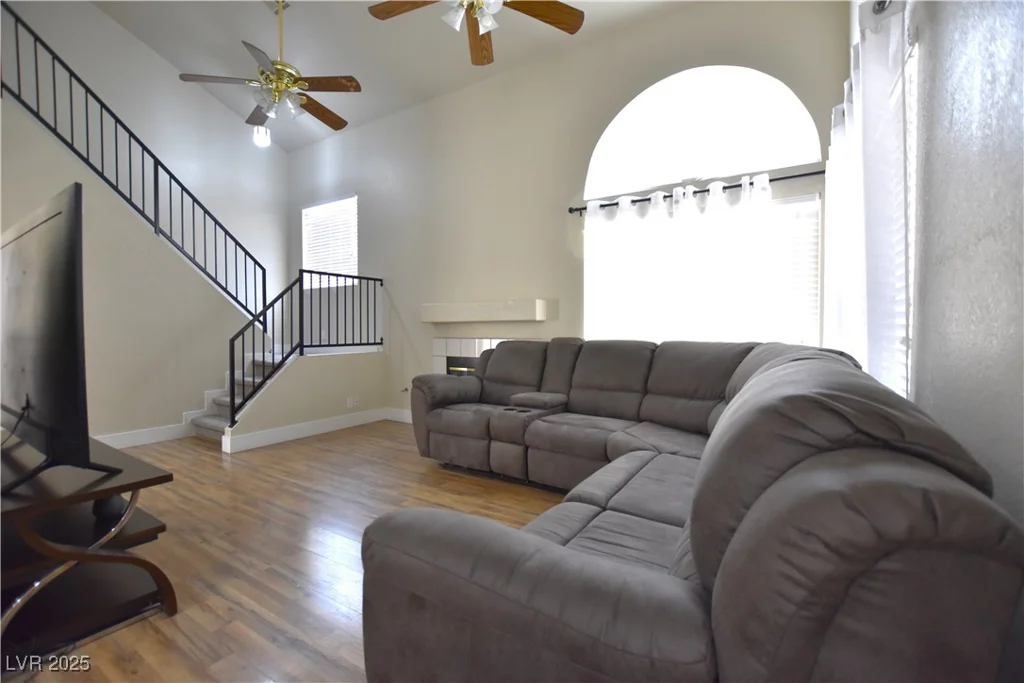 6628 Ives, Las Vegas, NV 89108