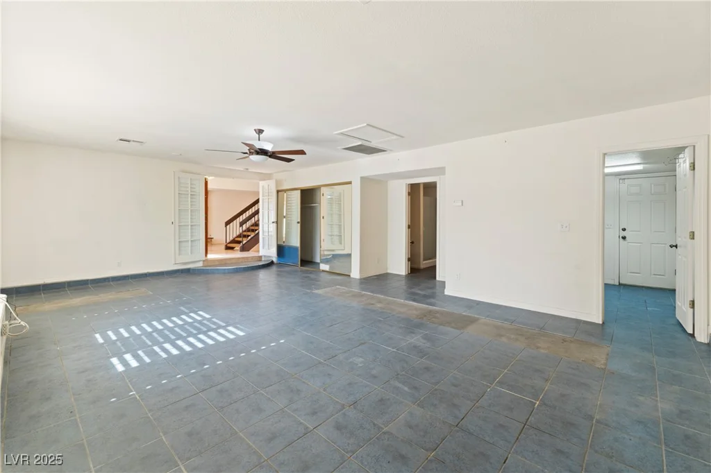 609 Kenny, Las Vegas, NV 89107