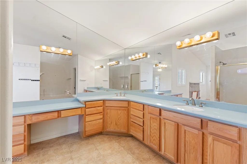 609 Kenny, Las Vegas, NV 89107