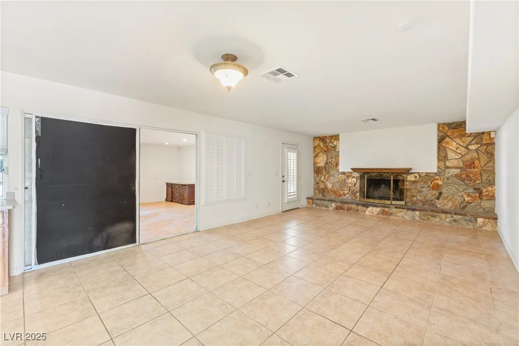 609 Kenny, Las Vegas, NV 89107