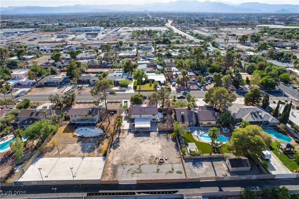 609 Kenny, Las Vegas, NV 89107
