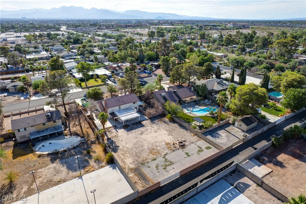 609 Kenny, Las Vegas, NV 89107