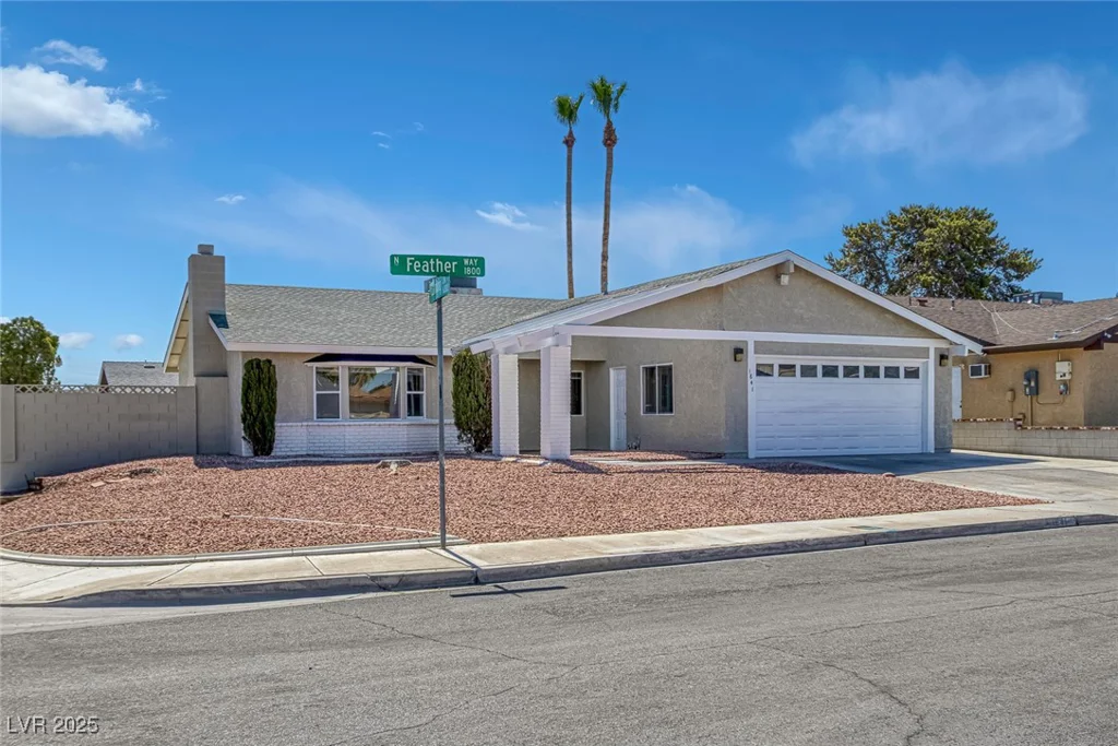 1841 Feather, Las Vegas, NV 89108