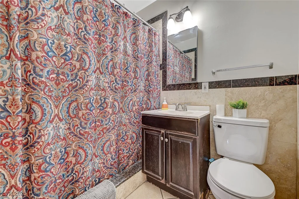 2901 Scarlet Oak, Las Vegas, NV 89104