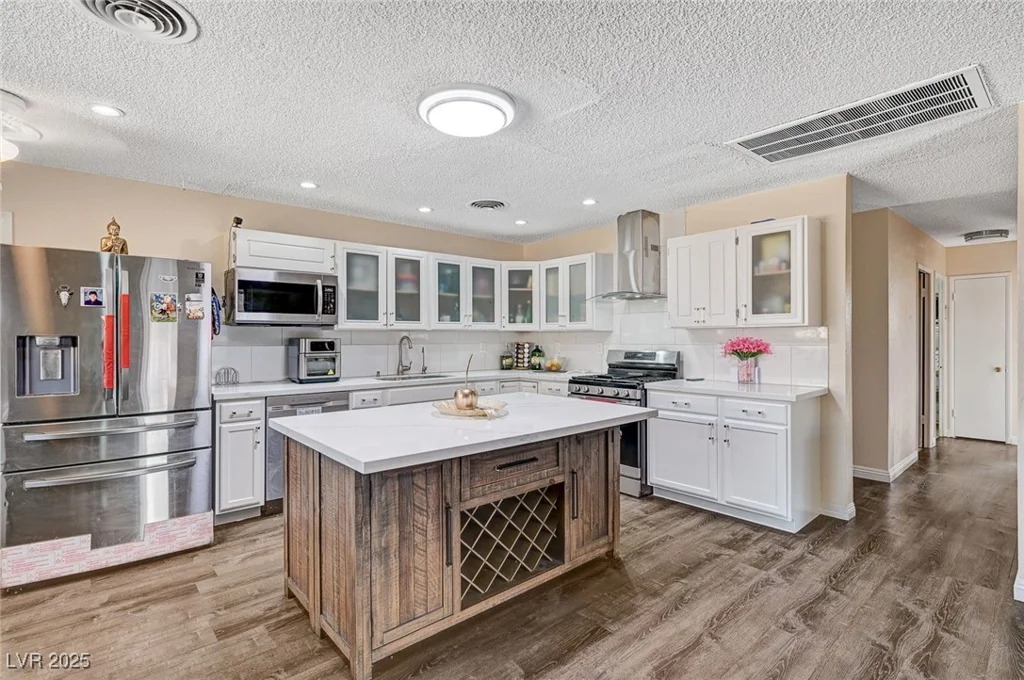 2901 Scarlet Oak, Las Vegas, NV 89104