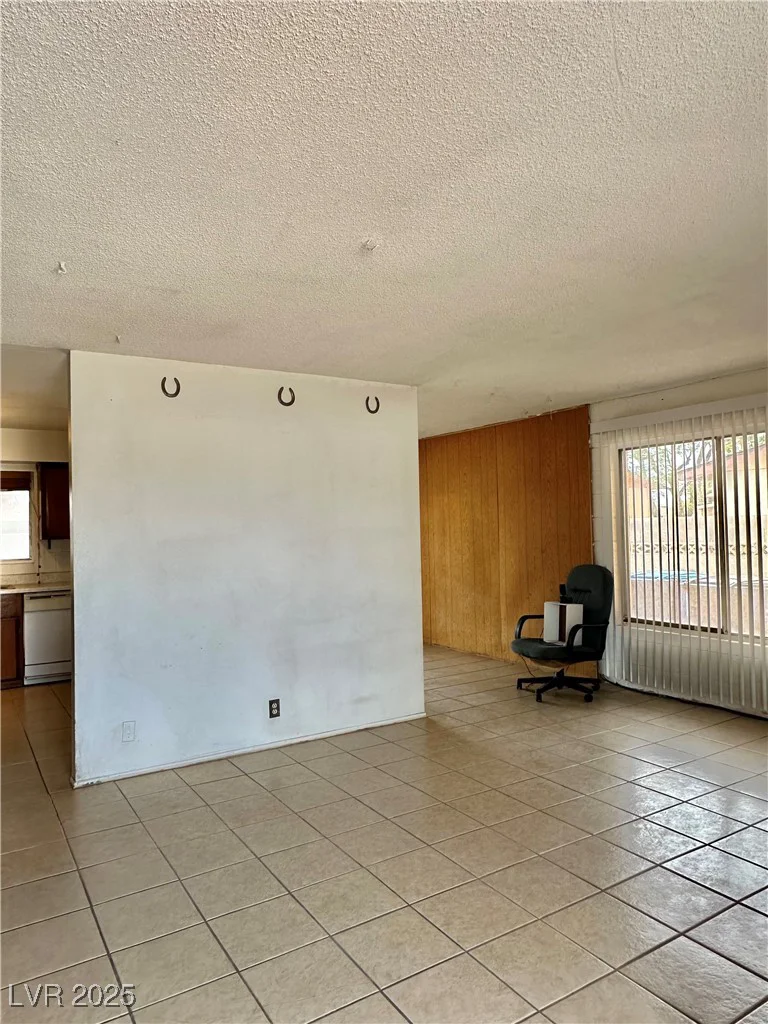 2858 Puenta, Las Vegas, NV 89121
