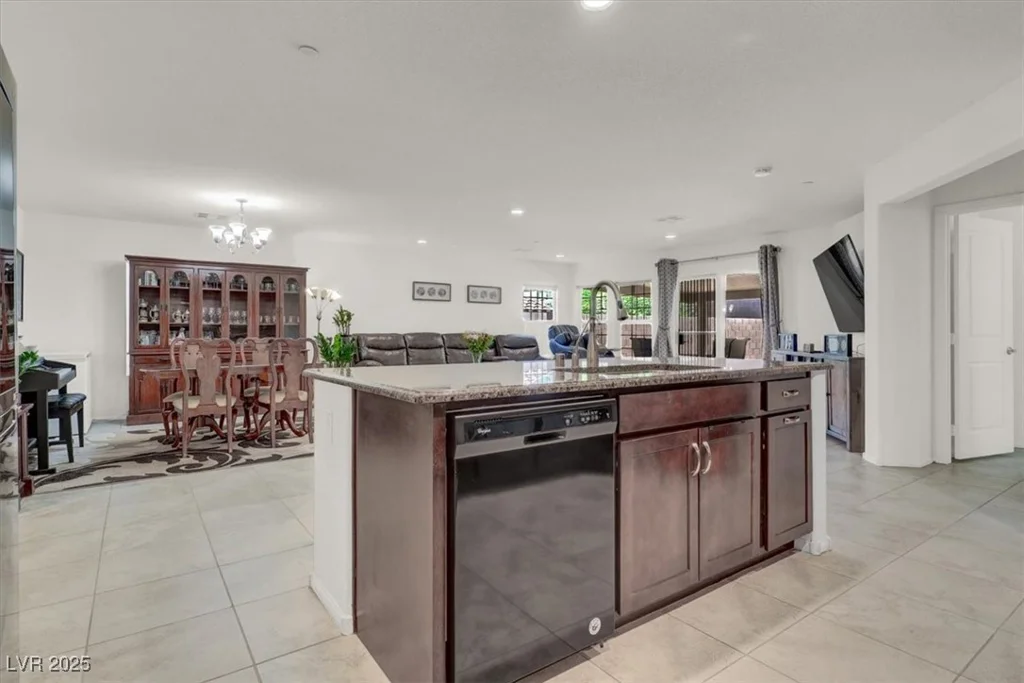 925 Midnight View, Henderson, NV 89015