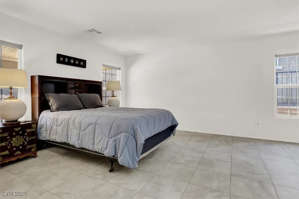925 Midnight View, Henderson, NV 89015