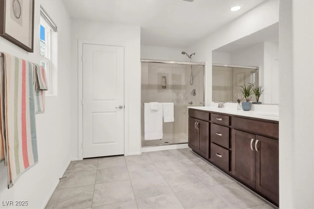 925 Midnight View, Henderson, NV 89015