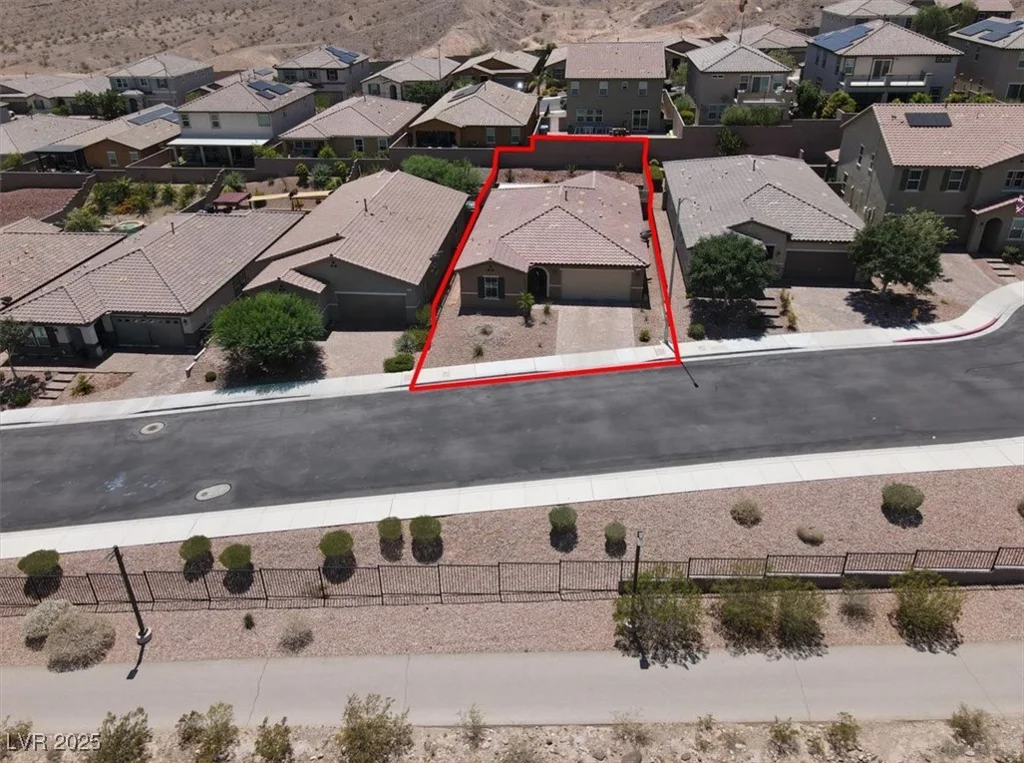 925 Midnight View, Henderson, NV 89015