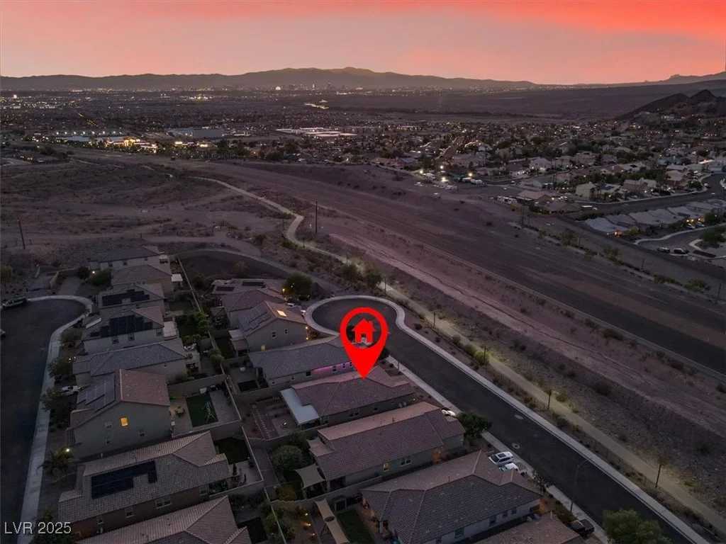 925 Midnight View, Henderson, NV 89015