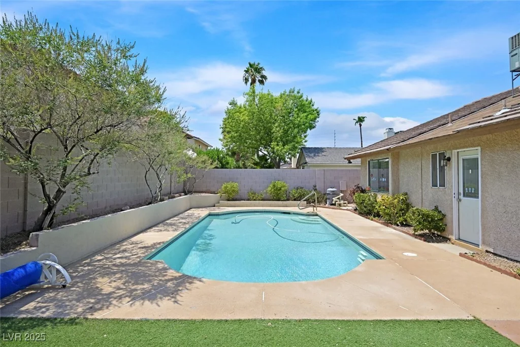 2859 Marathon, Henderson, NV 89074