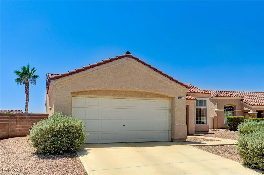 5917 Briar Rose, Las Vegas, NV 89130
