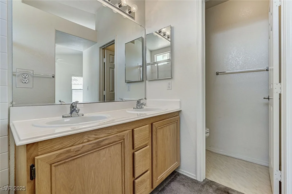 5917 Briar Rose, Las Vegas, NV 89130