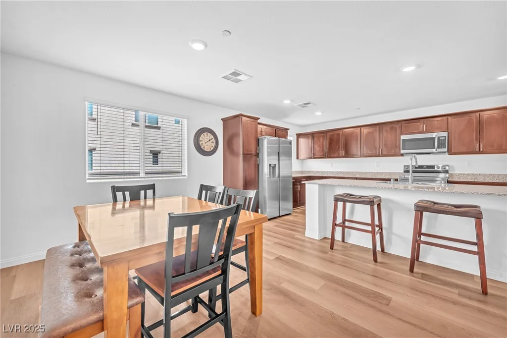 12323 Dusk Blue, Las Vegas, NV 89183