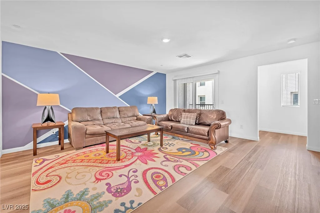 12323 Dusk Blue, Las Vegas, NV 89183