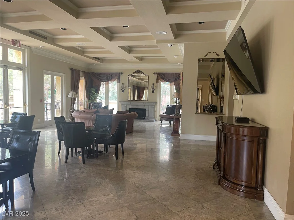 220 Flamingo, Las Vegas, NV 89169
