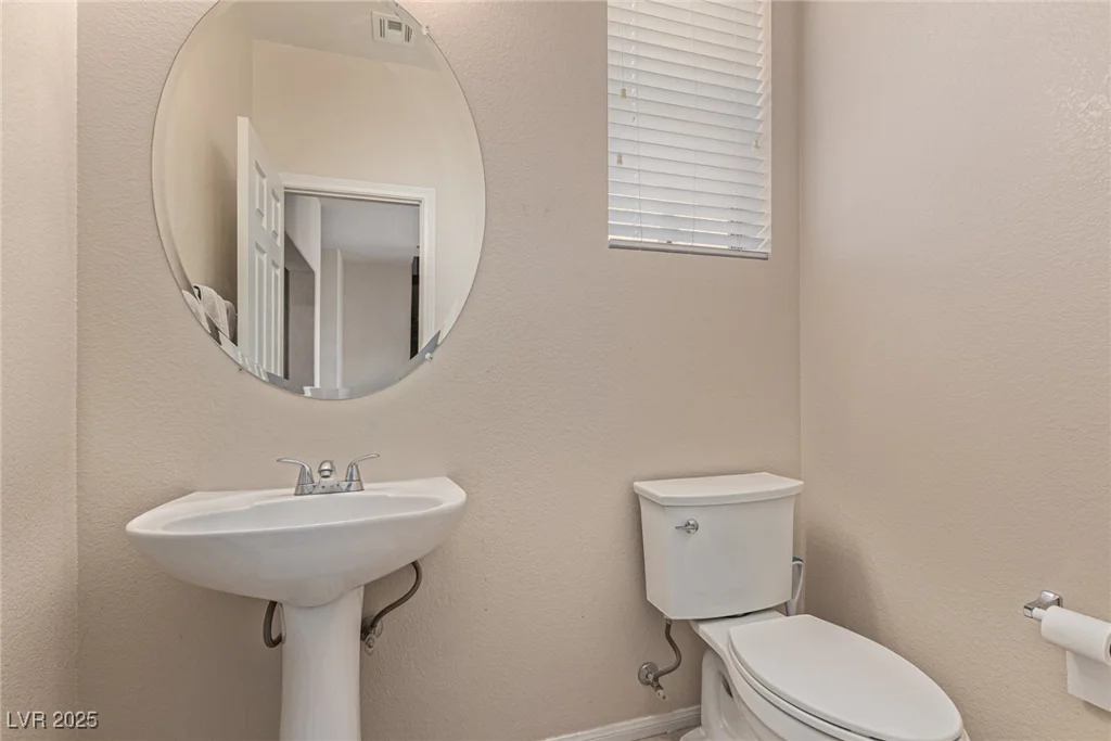 9221 Thunder Falls, Las Vegas, NV 89149